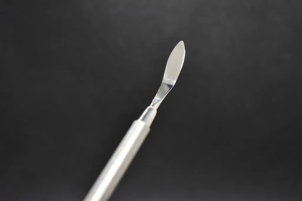 ESPATULA PARA CERAMICA ALMORE ANGULADA